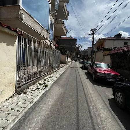 Retreat In The Centre Of