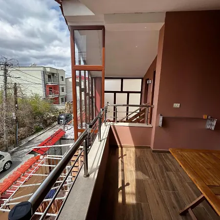 Apartment Retreat In The Centre Of *