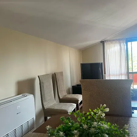 Retreat In The Centre Of Korce