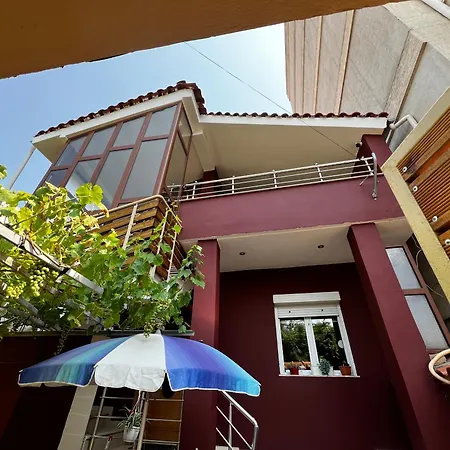 Apartment Retreat In The Centre Of *