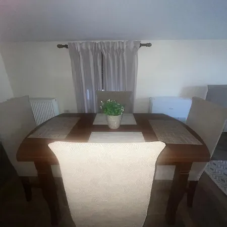 Retreat In The Centre Of Korce
