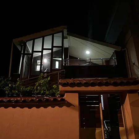 Apartment Retreat In The Centre Of *