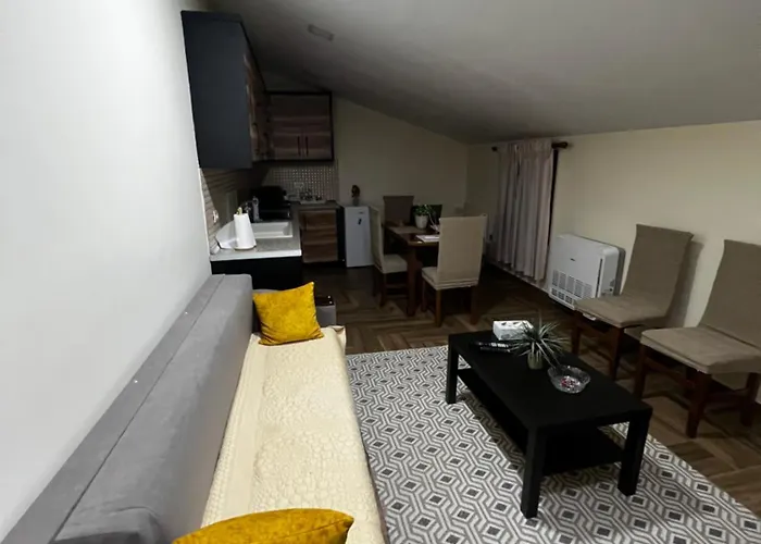 Appartamento Retreat In The Centre Of Korce